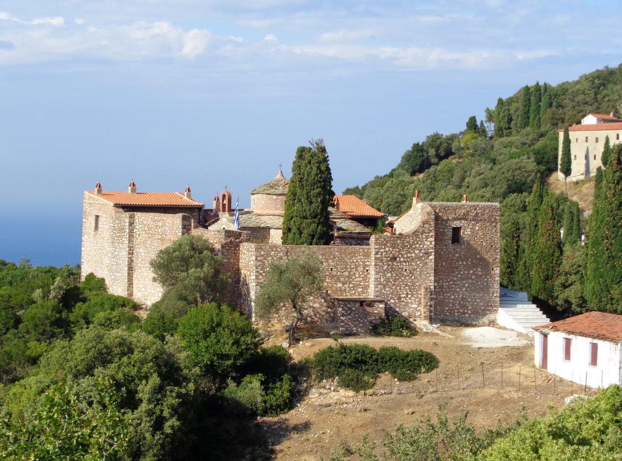 Secret Sporades Panoramic Κλήμα