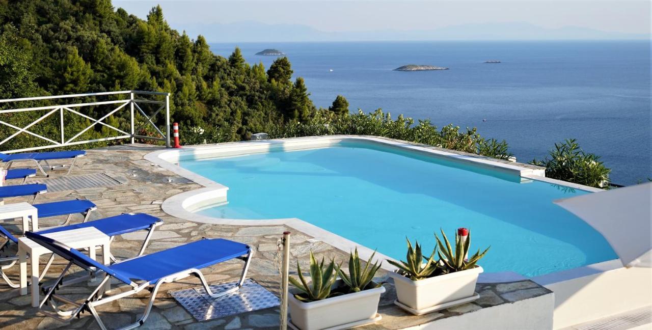 Secret Sporades Panoramic Villa *
